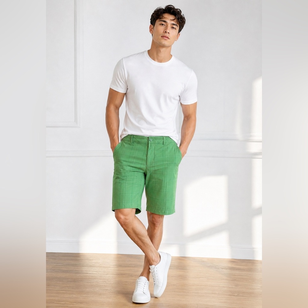 Under Armour Performance Golf Shorts Green Plaid Stretch Flat Front 32R